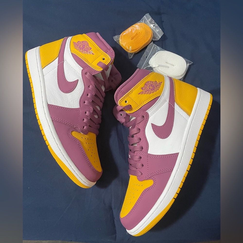 Air Jordan 1 Retro High OG 'Brotherhood